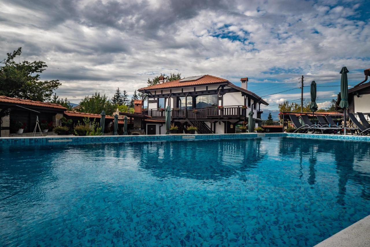 Seven Springs Hotel Banya  Exterior photo
